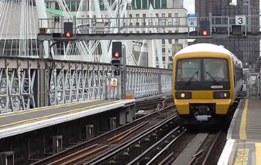 Redhill Taxi to Charing Cross Station